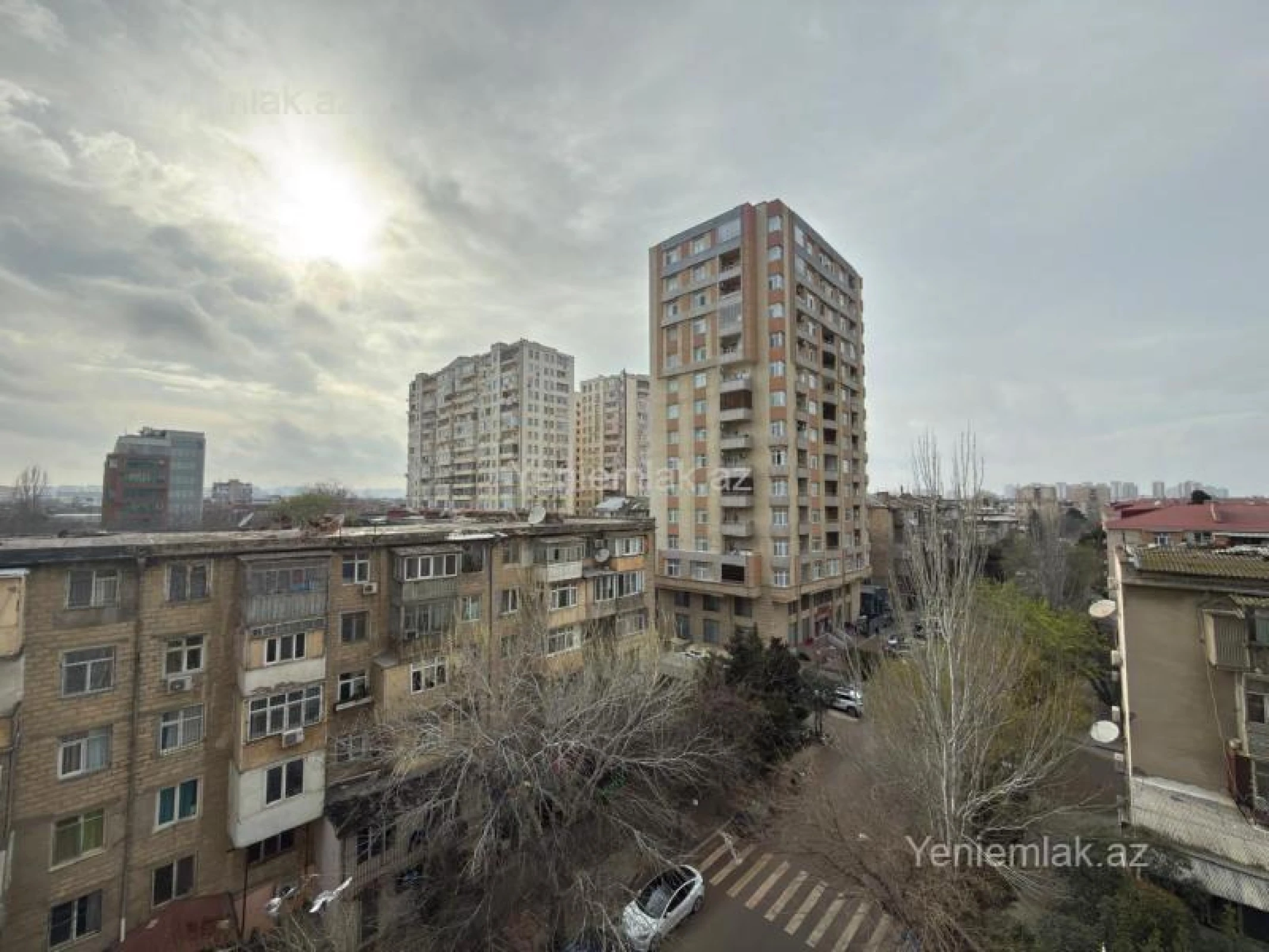 Satılır 4 otaqlı yeni tikili 196 m²