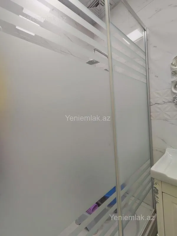 Satılır 3 otaqlı yeni tikili 73 m²