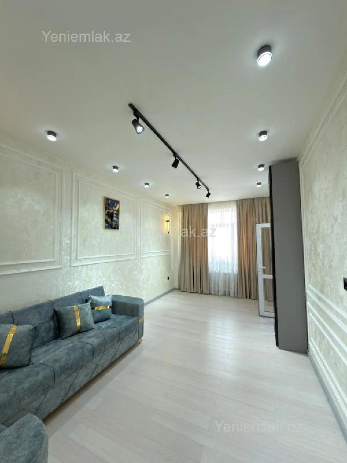 Satılır 2 otaqlı yeni tikili 85 m²