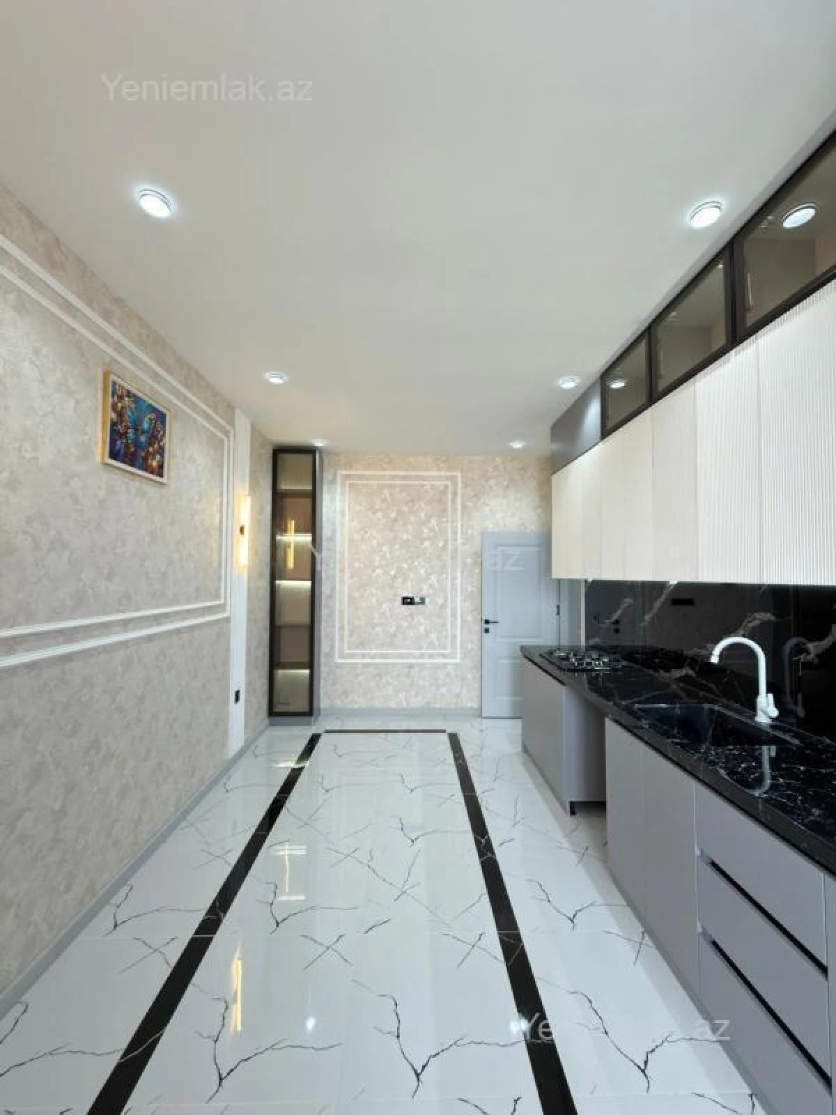 Satılır 2 otaqlı yeni tikili 85 m²