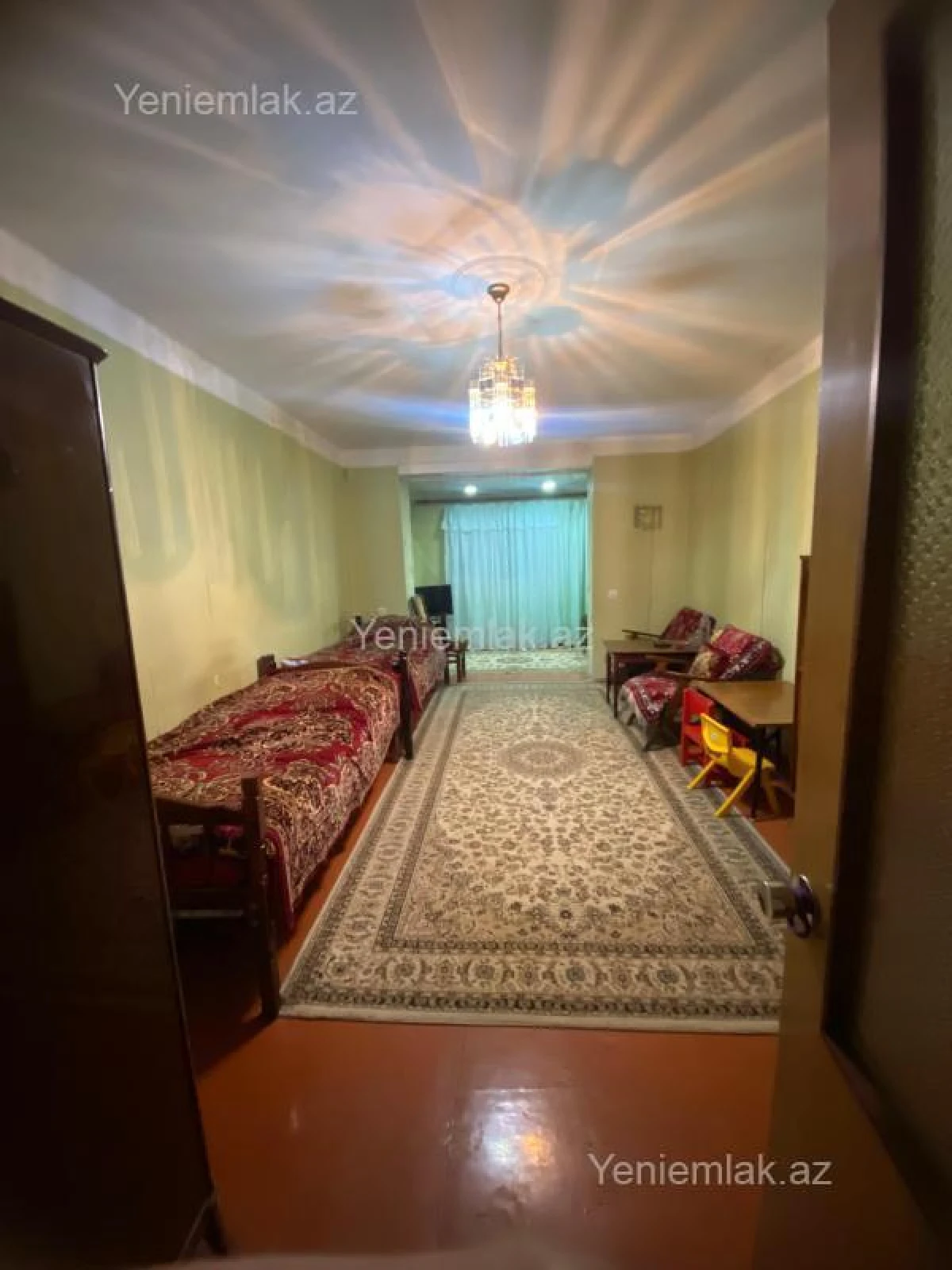 Satılır 3 otaqlı köhnə tikili 70 m²