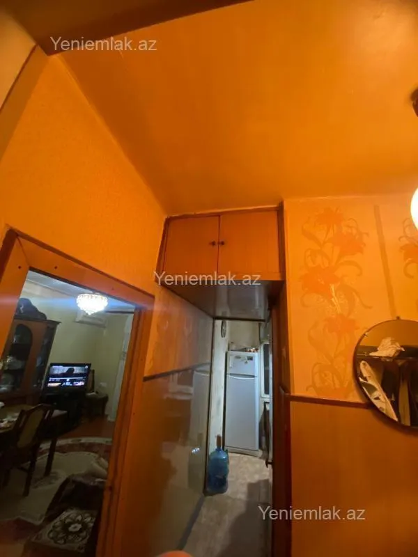 Satılır 3 otaqlı köhnə tikili 70 m²