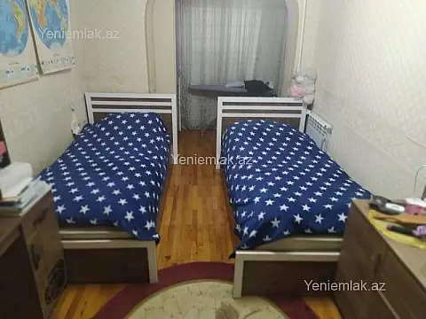 Satılır 3 otaqlı köhnə tikili 80 m²