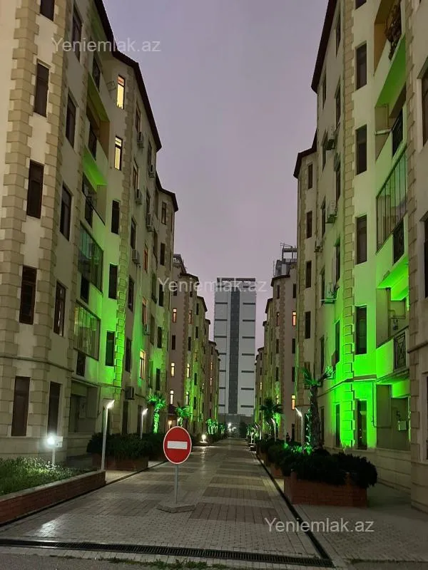 Satılır 2 otaqlı yeni tikili 100 m²