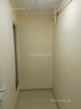 Satılır 1 otaqlı köhnə tikili 35 m²