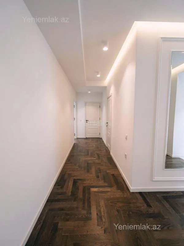 Satılır 3 otaqlı yeni tikili 121 m²