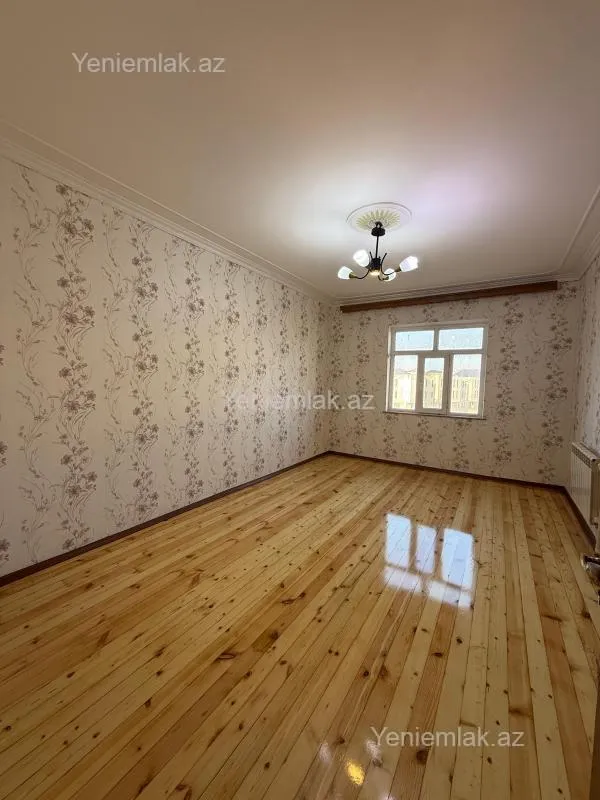 Satılır 3 otaqlı köhnə tikili 76 m²