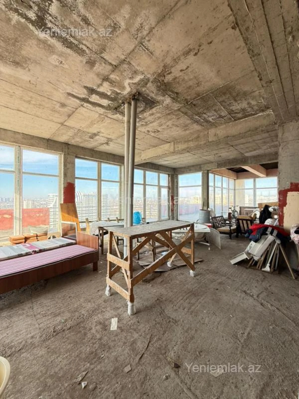 Satılır 4 otaqlı yeni tikili 326 m²