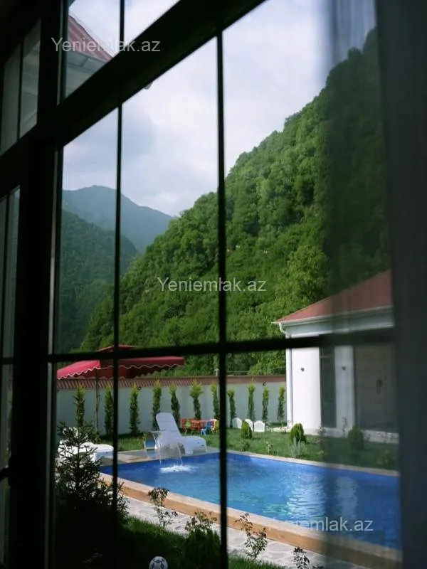 Satılır 5 otaqlı həyət evi 140 m²