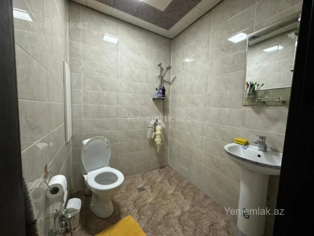 Satılır 2 otaqlı yeni tikili 78 m²