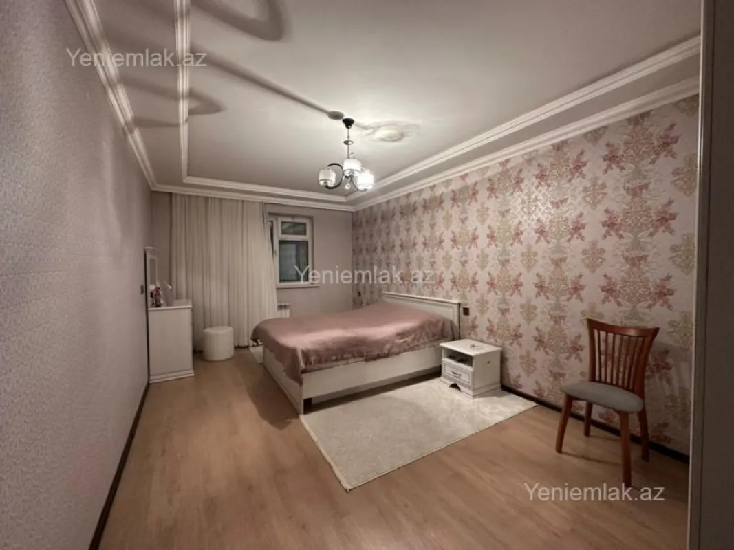 Satılır 2 otaqlı yeni tikili 78 m²