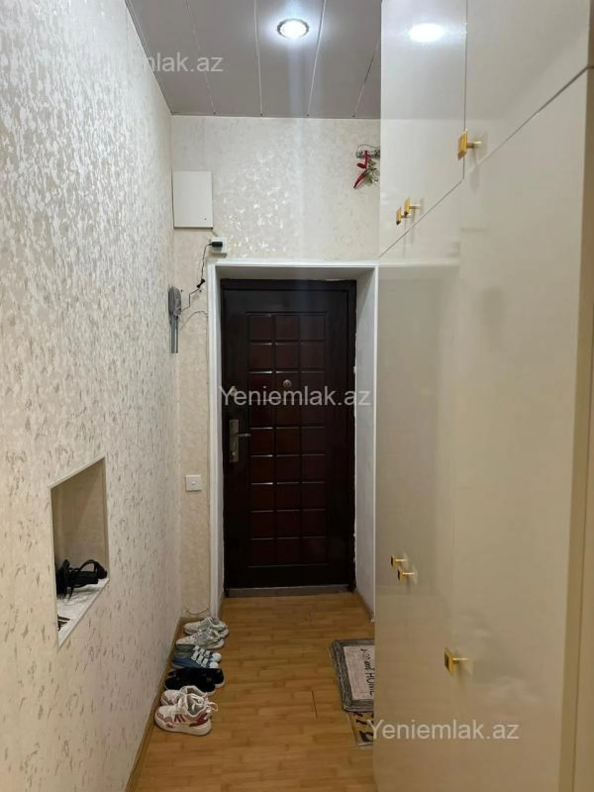 Satılır 2 otaqlı köhnə tikili 45 m²