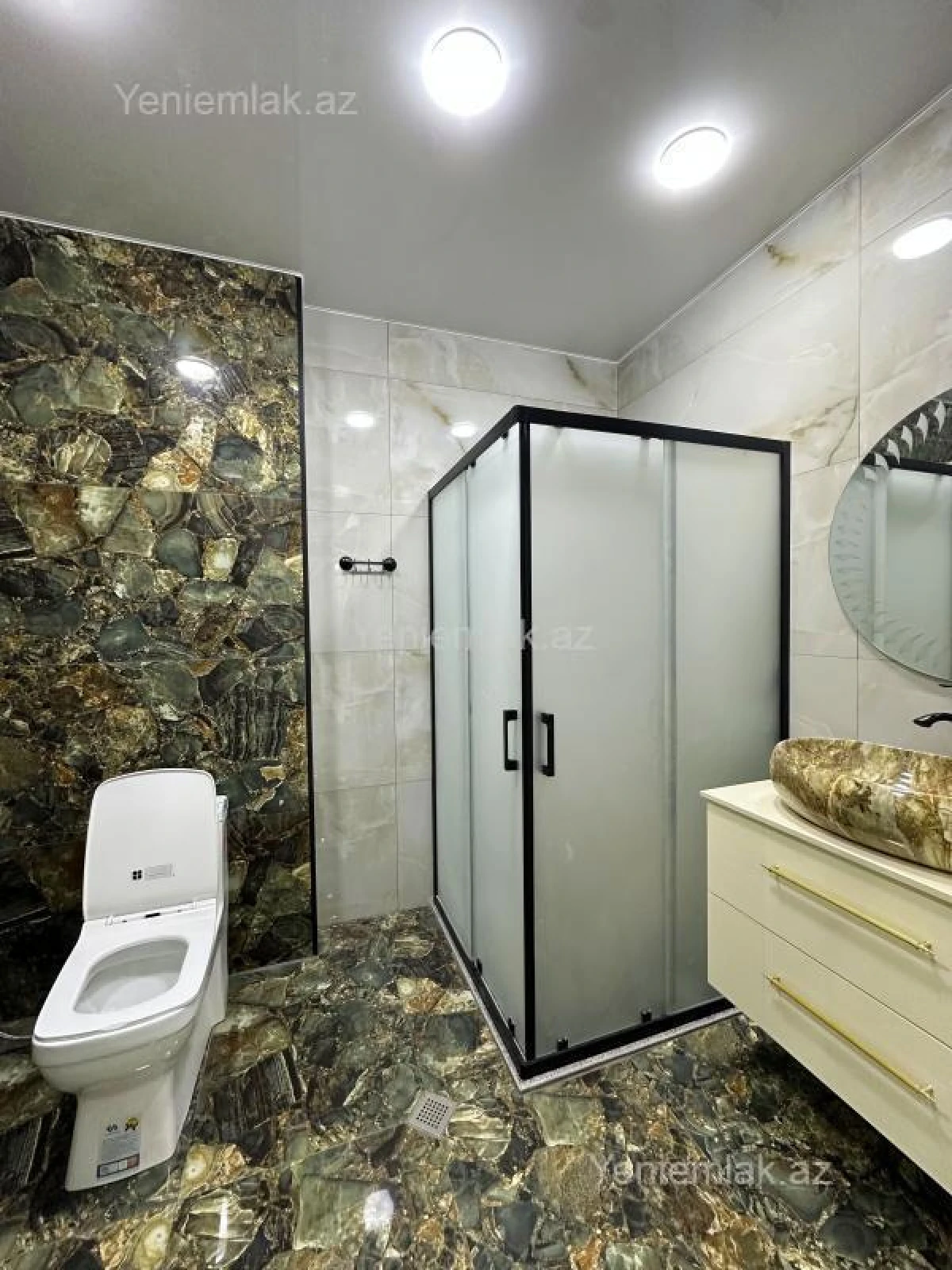 Satılır 2 otaqlı yeni tikili 85 m²