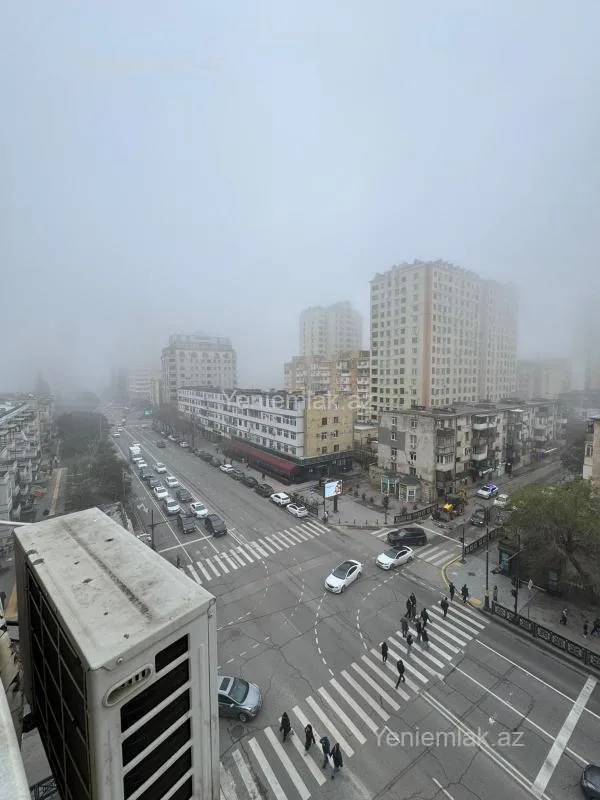 Satılır 4 otaqlı yeni tikili 185 m²