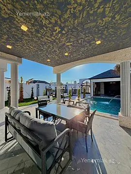Satılır 5 otaqlı həyət evi 240 m²