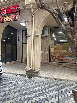 Satılır 4 otaqlı obyekt 90 m²