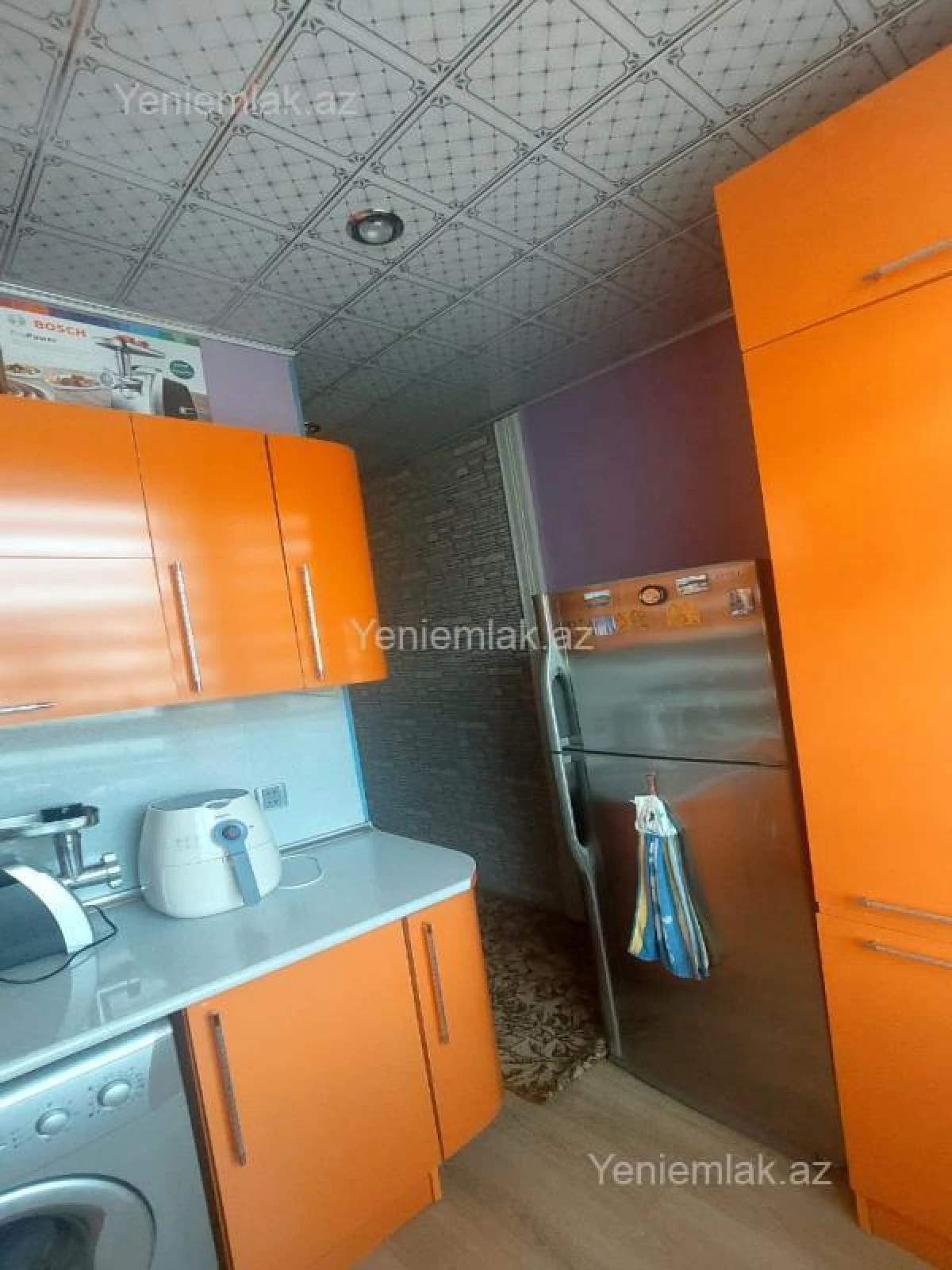 Satılır 1 otaqlı köhnə tikili 40 m²