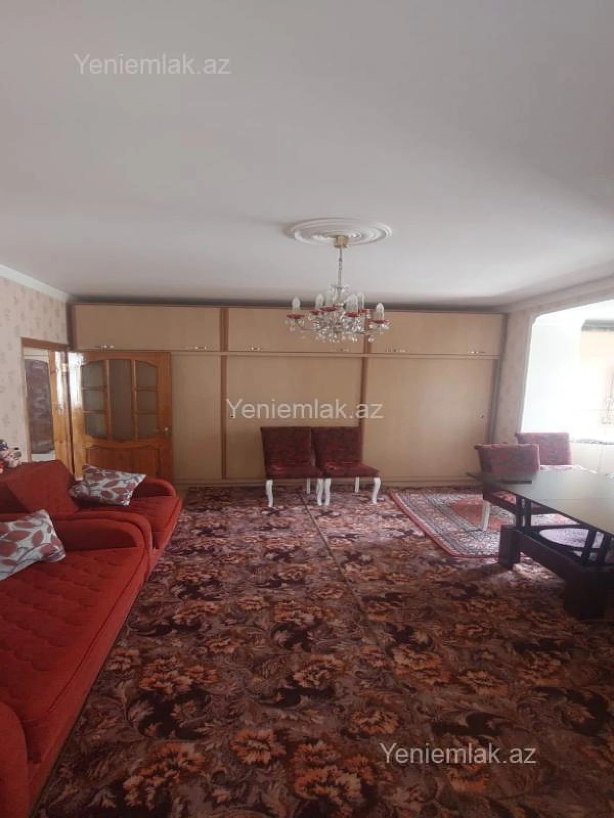 Satılır 1 otaqlı köhnə tikili 40 m²