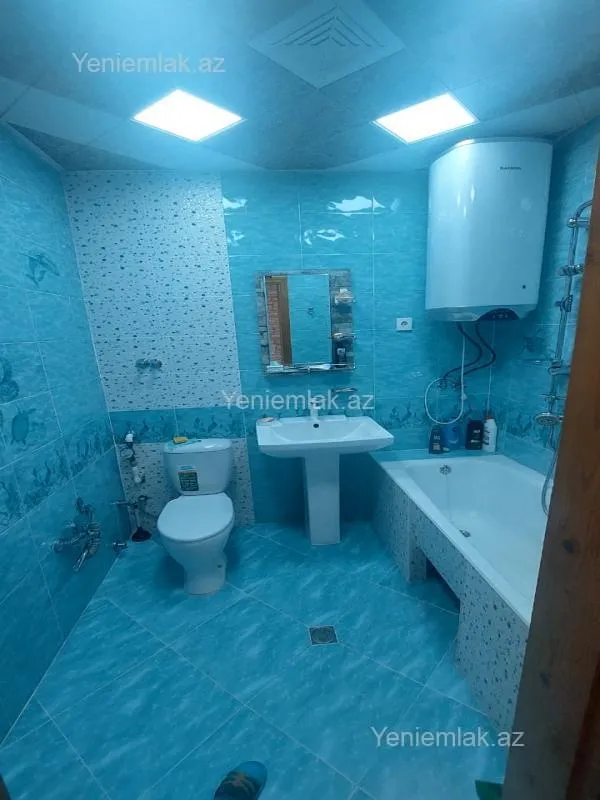 Satılır 1 otaqlı köhnə tikili 40 m²