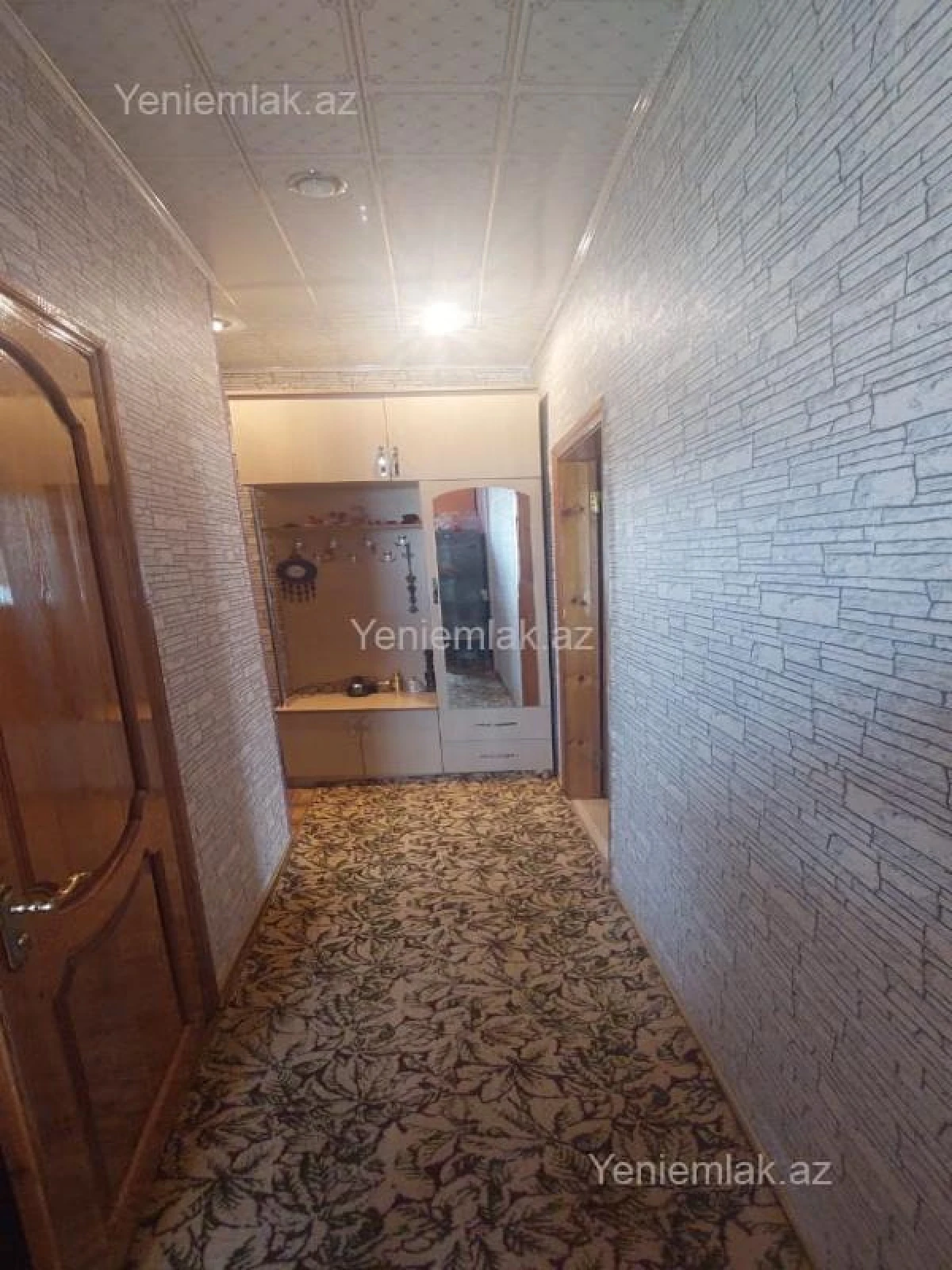 Satılır 1 otaqlı köhnə tikili 40 m²