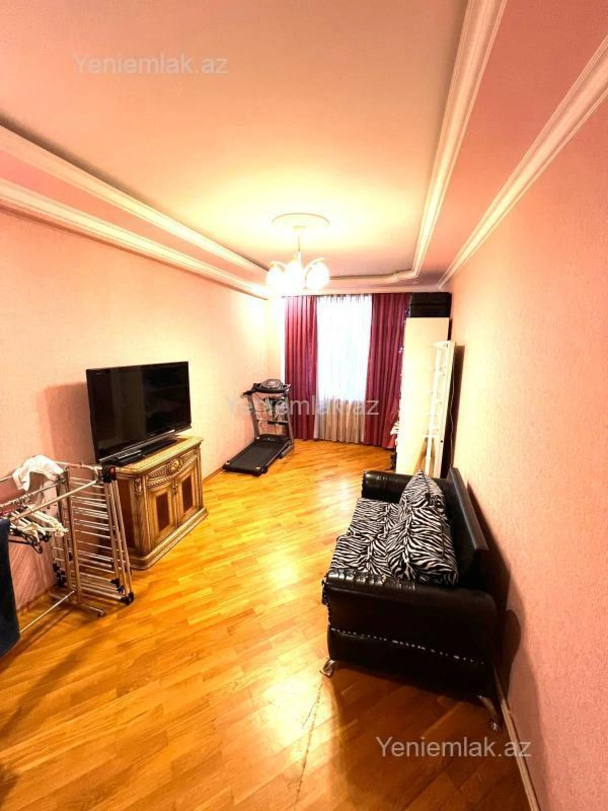 Satılır 3 otaqlı yeni tikili 125 m²