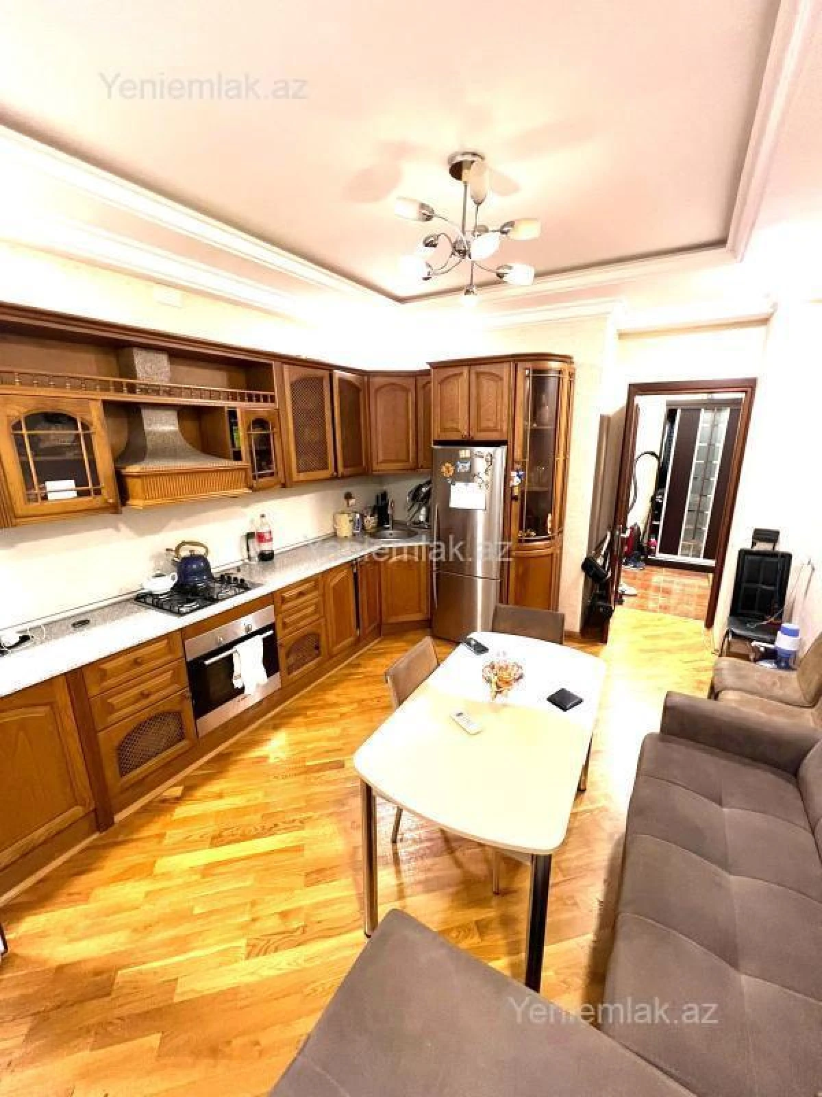 Satılır 3 otaqlı yeni tikili 125 m²