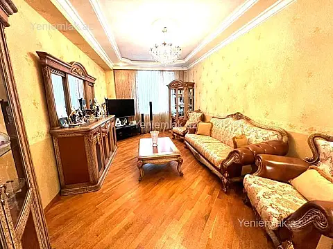 Satılır 3 otaqlı yeni tikili 125 m²