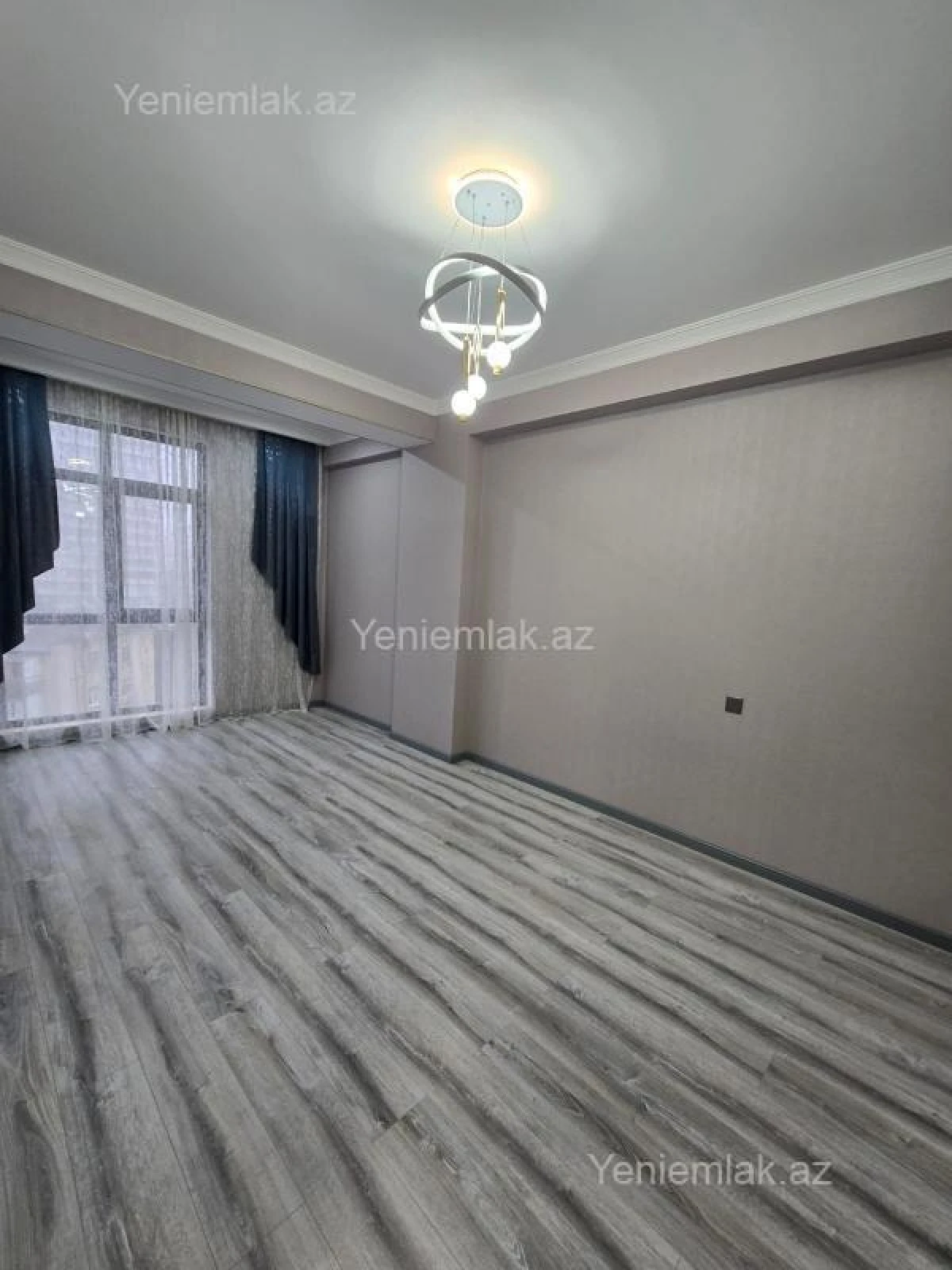 Satılır 2 otaqlı yeni tikili 85 m²