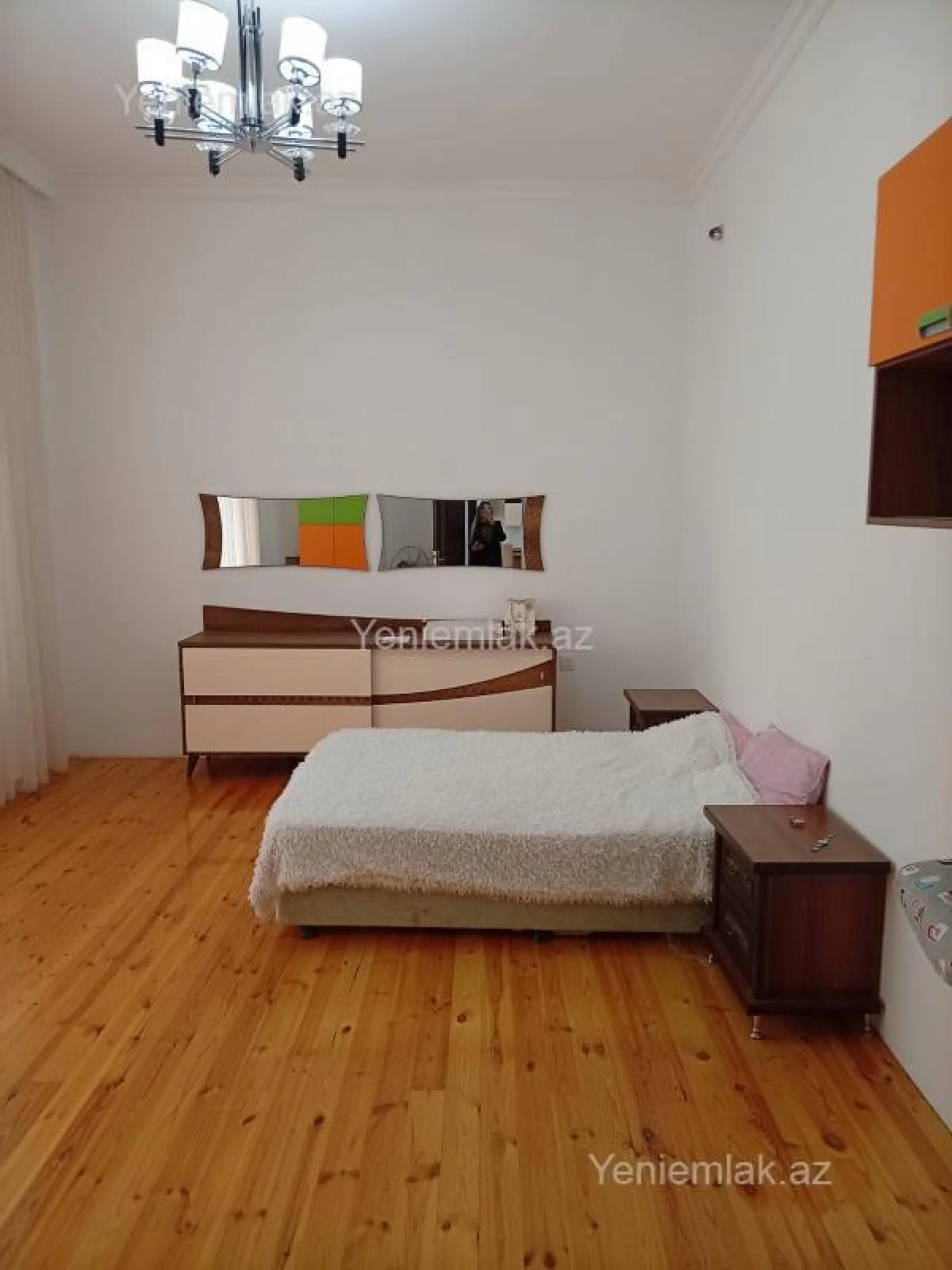 Satılır 6 otaqlı həyət evi 400 m²