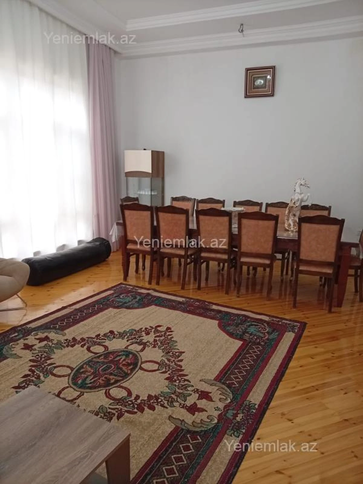Satılır 6 otaqlı həyət evi 400 m²