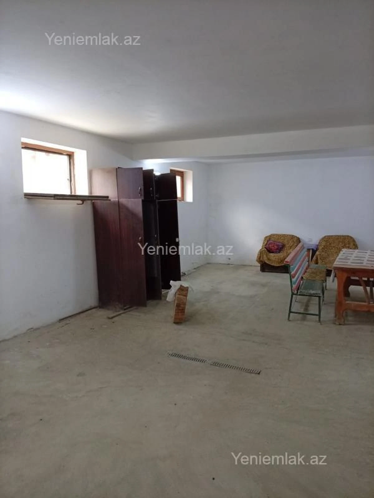Satılır 6 otaqlı həyət evi 400 m²