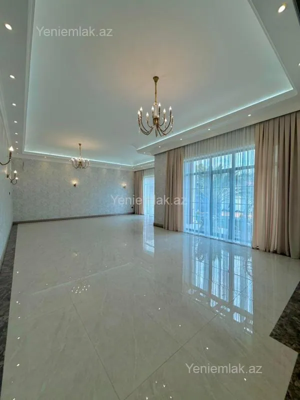 Satılır 6 otaqlı həyət evi 400 m²