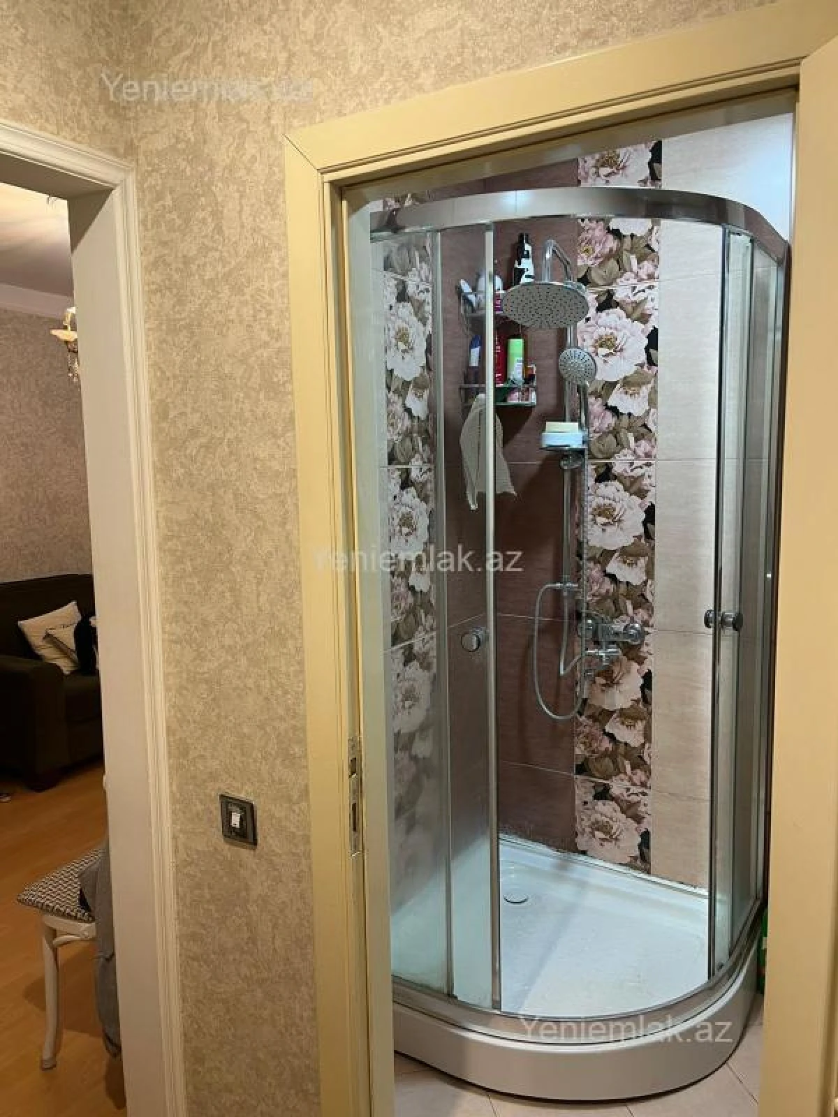 Satılır 2 otaqlı köhnə tikili 35 m²