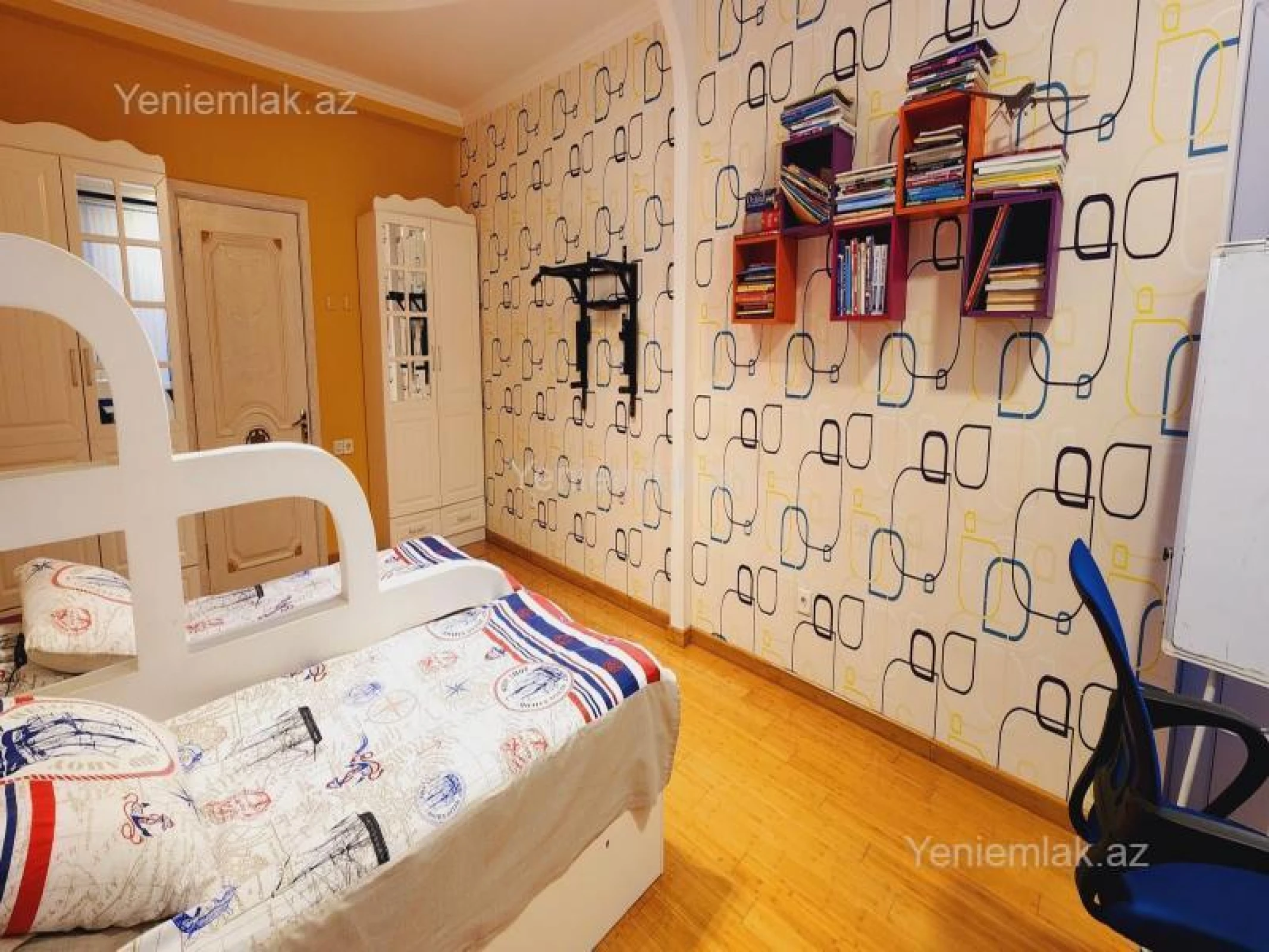 Satılır 3 otaqlı yeni tikili 140 m²