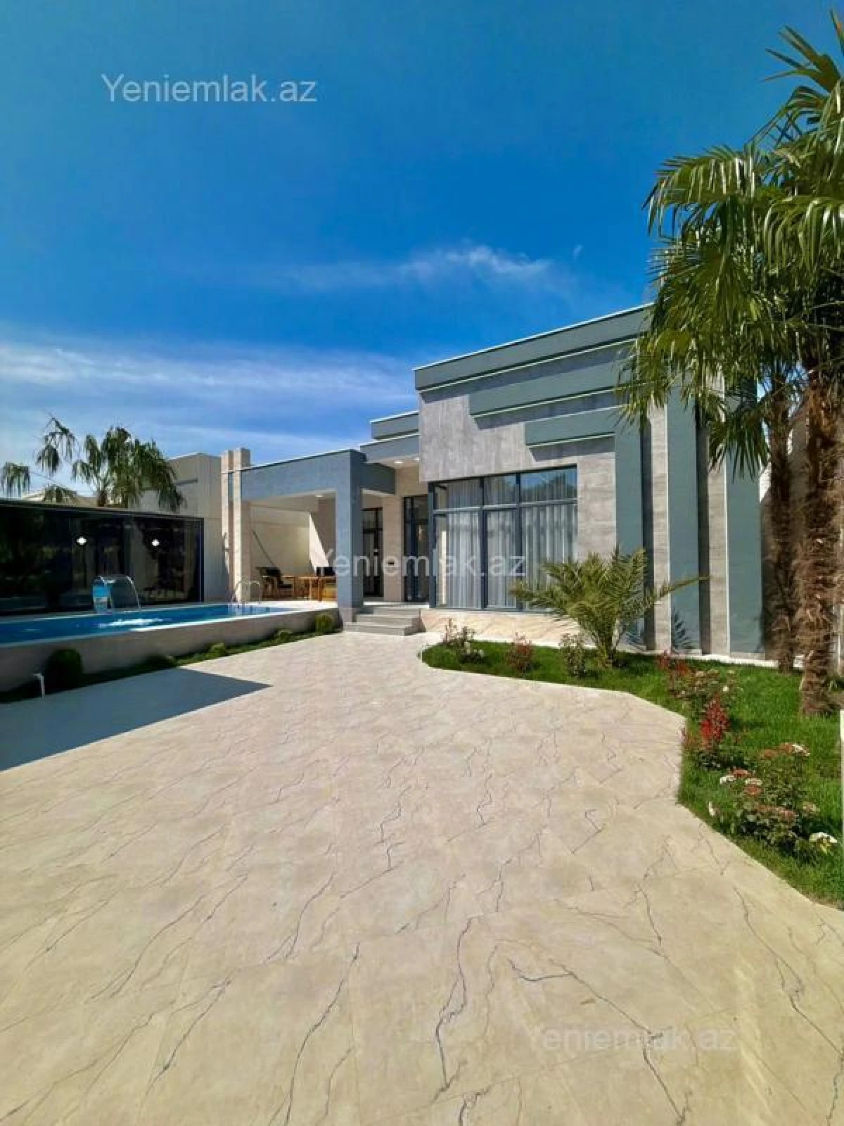 Satılır 4 otaqlı həyət evi 170 m²