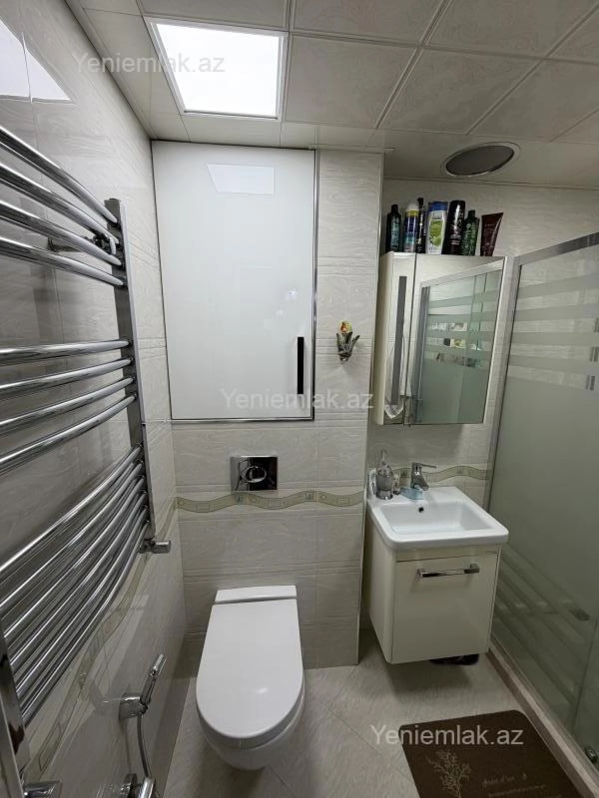 Satılır 2 otaqlı köhnə tikili 58 m²