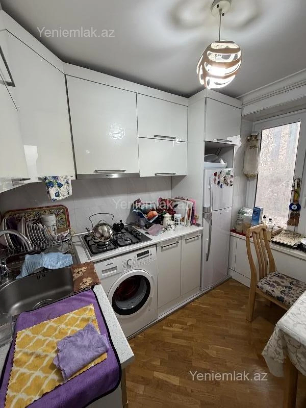 Satılır 2 otaqlı köhnə tikili 58 m²