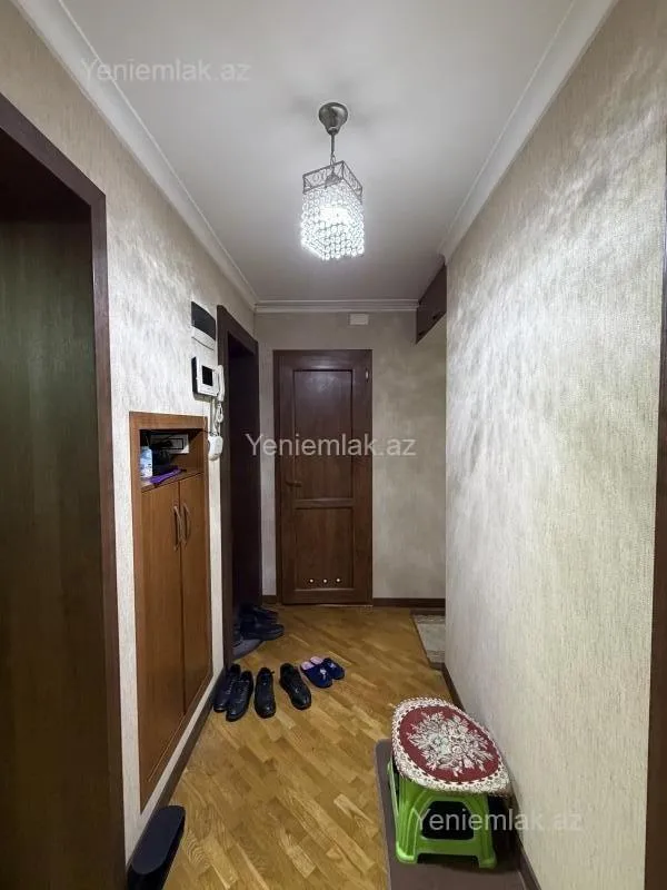Satılır 2 otaqlı köhnə tikili 58 m²
