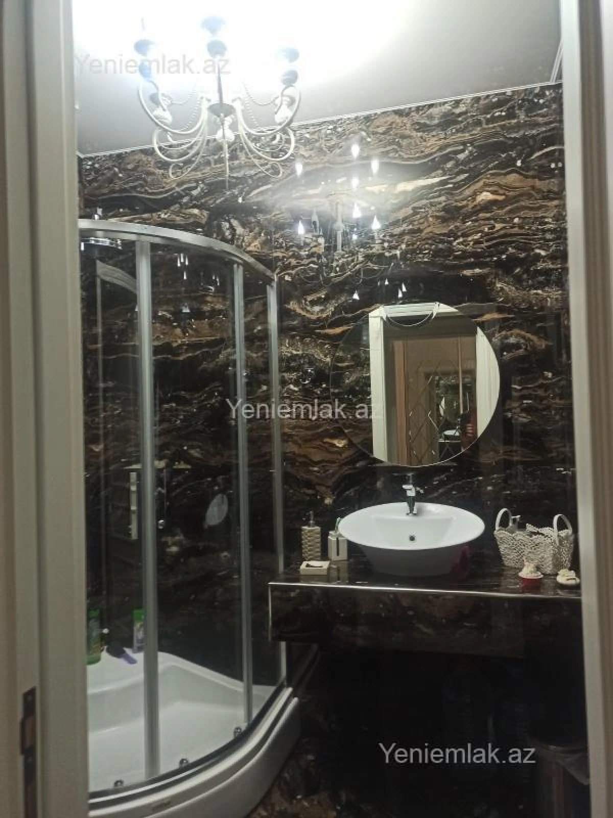 Satılır 4 otaqlı yeni tikili 150 m²