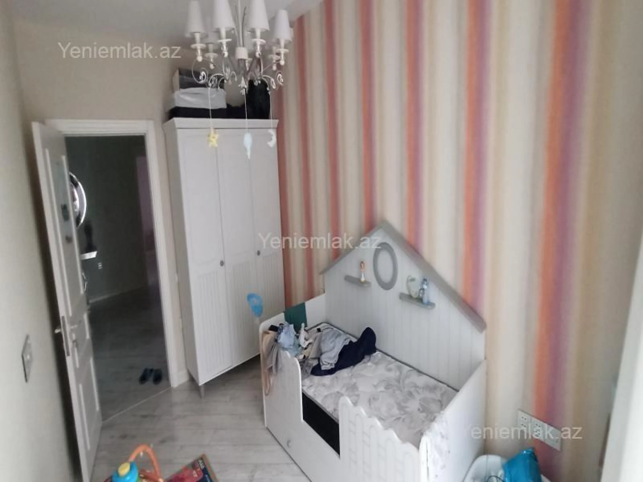 Satılır 4 otaqlı yeni tikili 150 m²