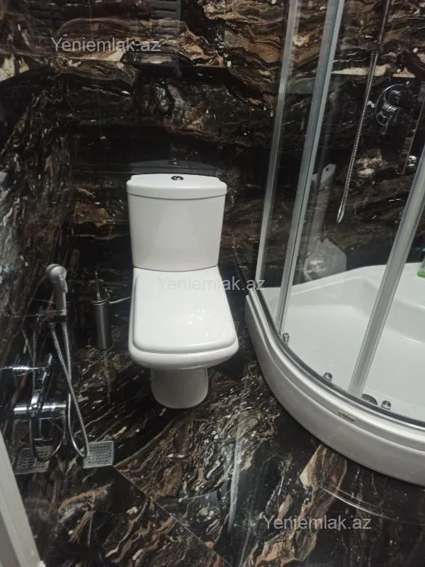 Satılır 4 otaqlı yeni tikili 150 m²