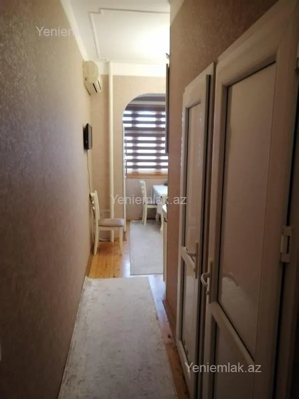 Satılır 3 otaqlı köhnə tikili 85 m²