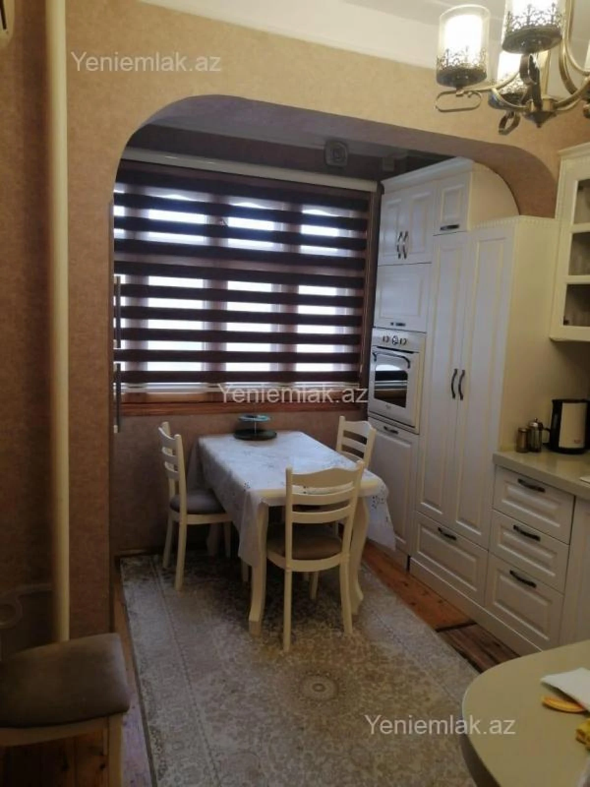 Satılır 3 otaqlı köhnə tikili 85 m²