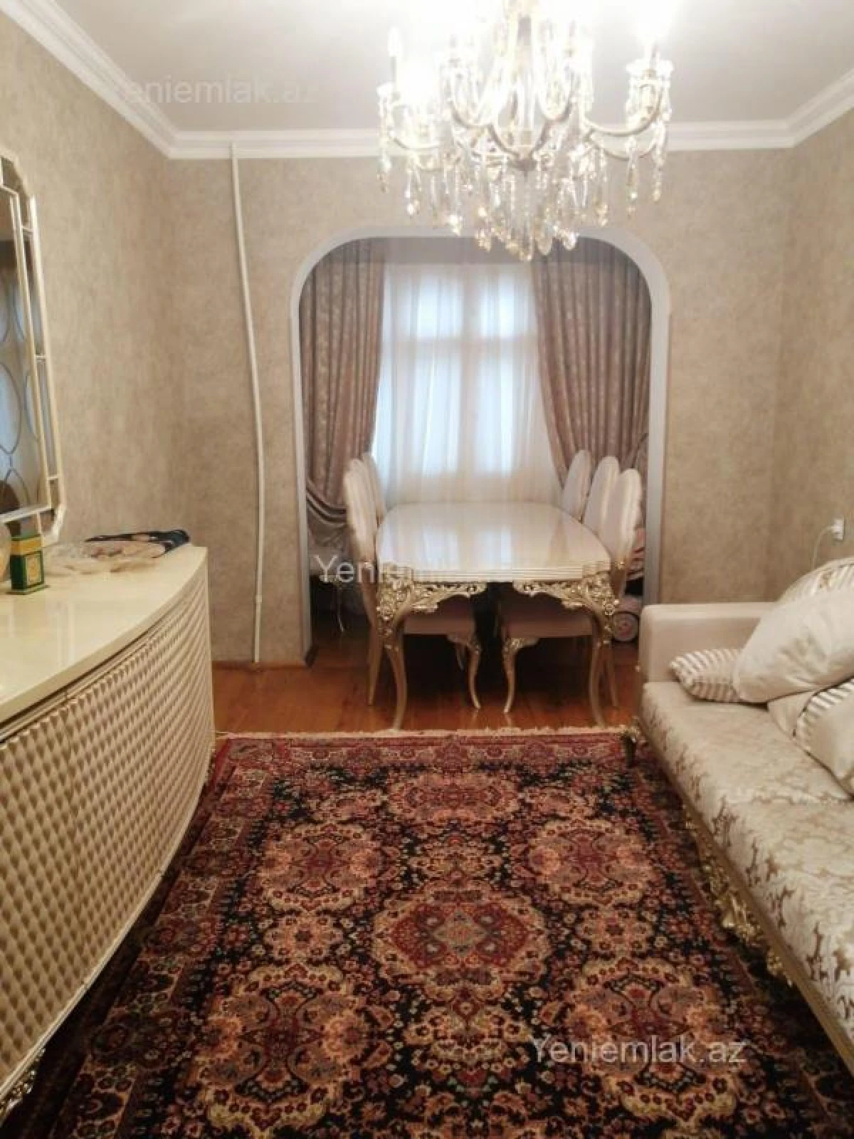 Satılır 3 otaqlı köhnə tikili 85 m²