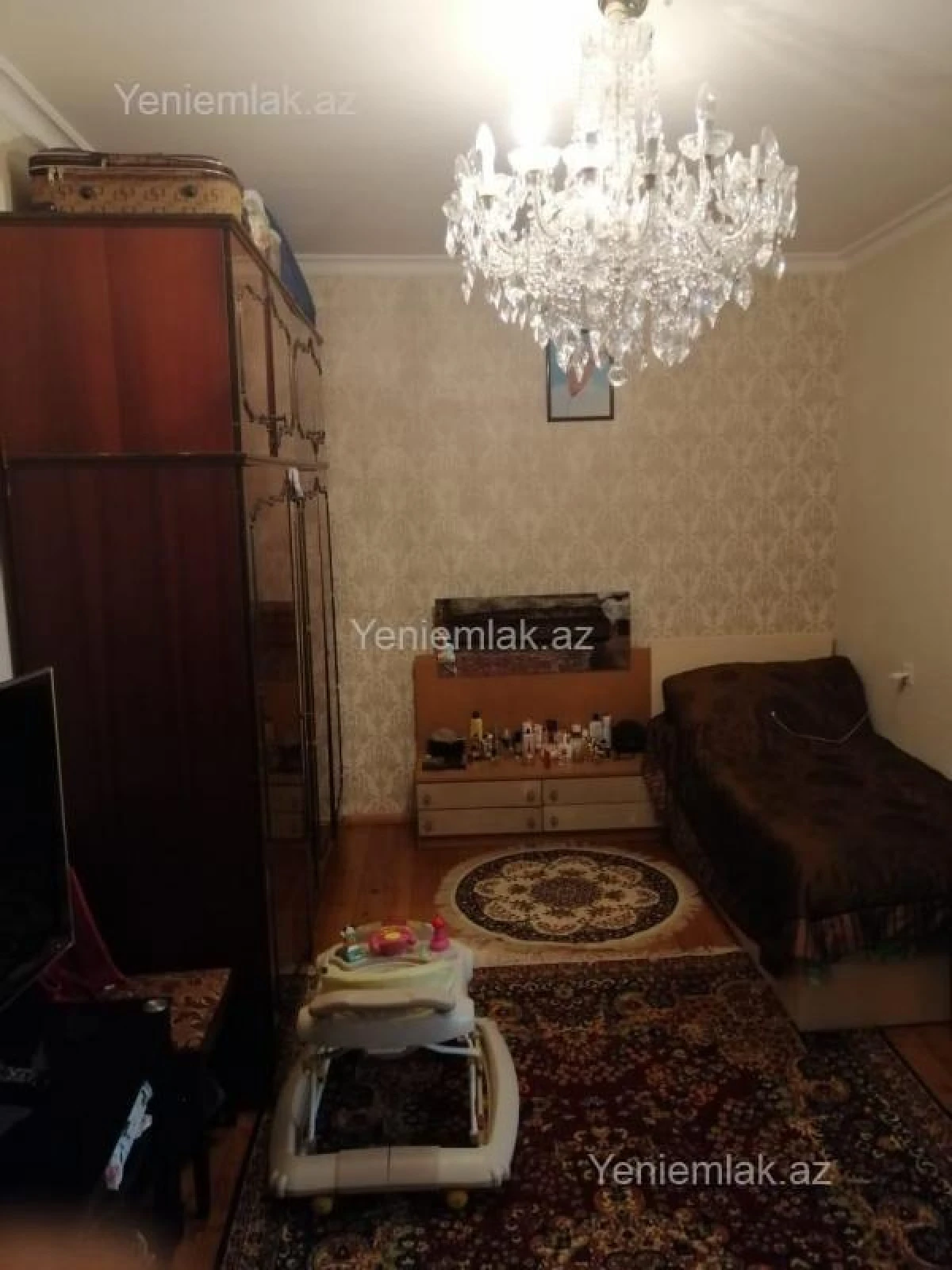 Satılır 3 otaqlı köhnə tikili 85 m²