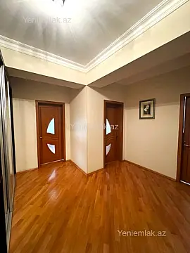 Satılır 4 otaqlı yeni tikili 190 m²