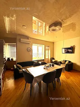 Satılır 4 otaqlı yeni tikili 190 m²