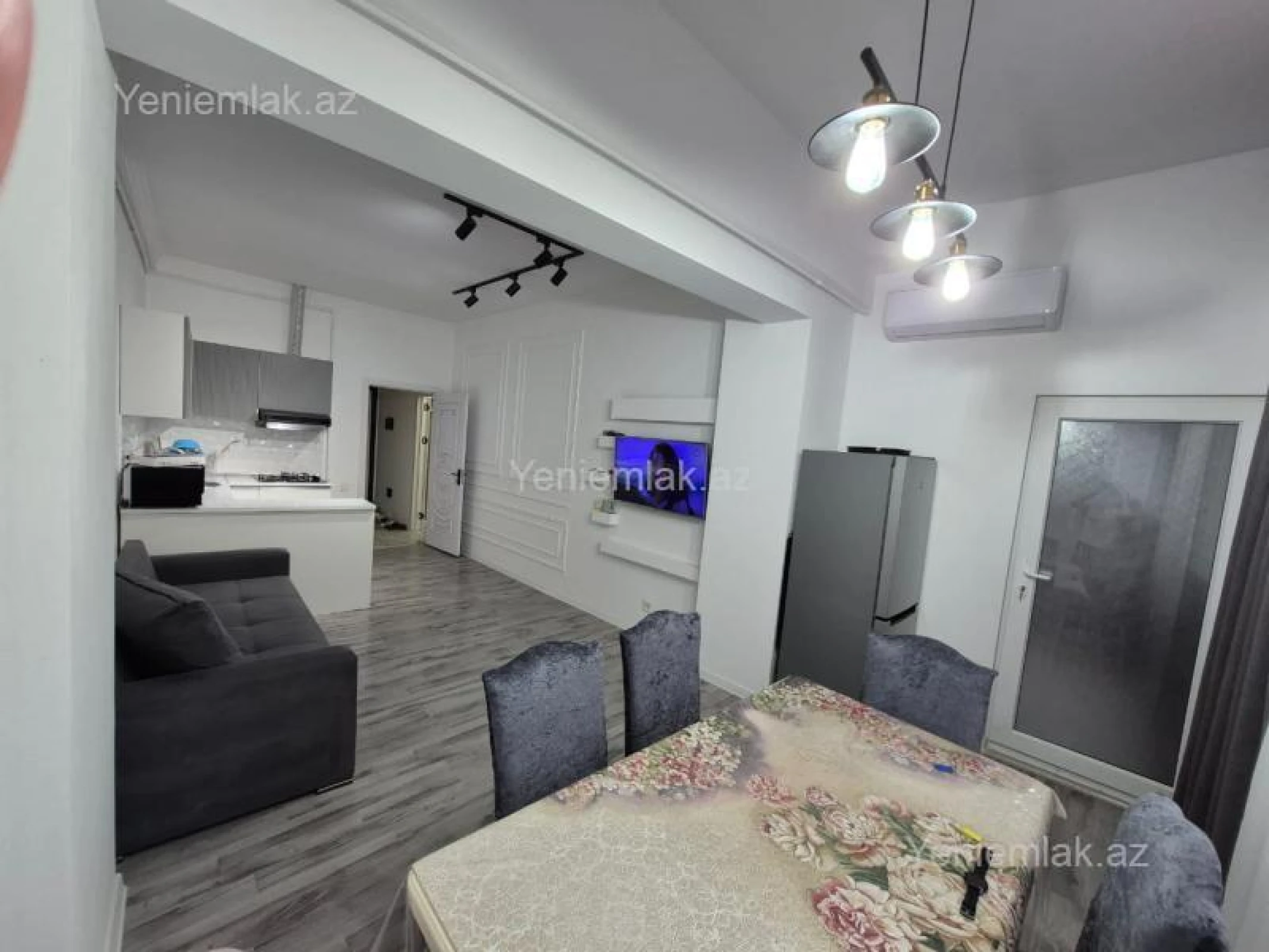 Satılır 3 otaqlı yeni tikili 70 m²
