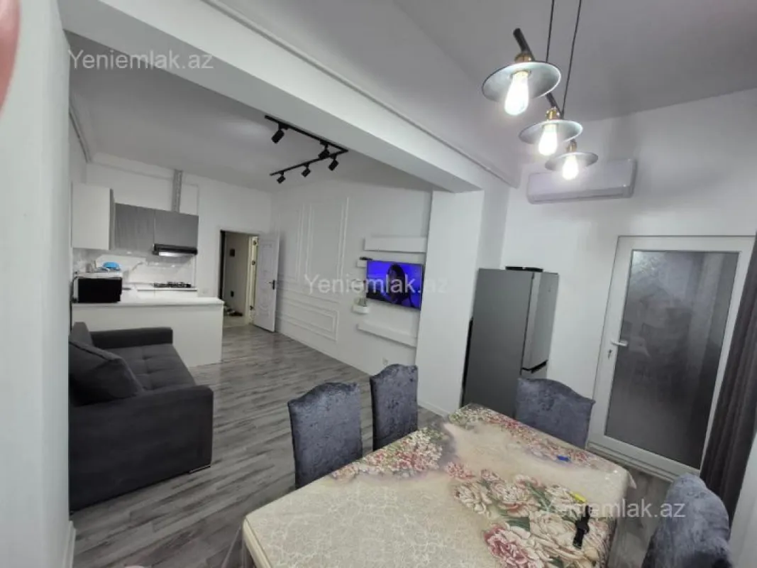Satılır 3 otaqlı yeni tikili 70 m²