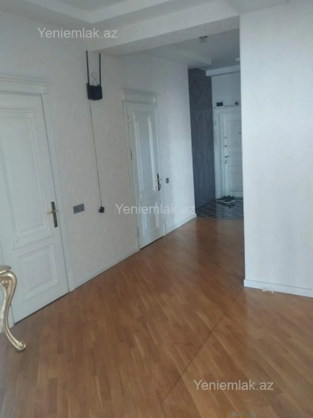 Satılır 3 otaqlı yeni tikili 120 m²